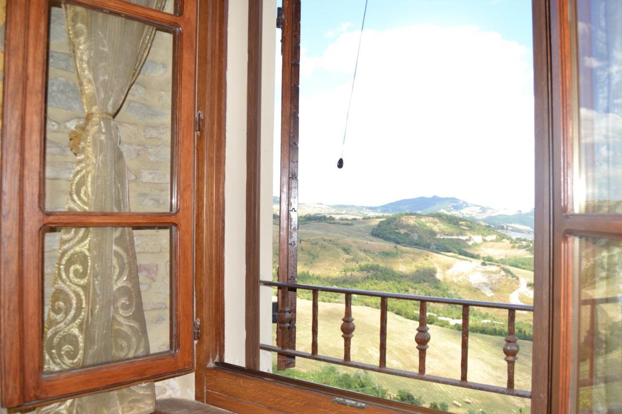 La Dell'ambra Bed & Breakfast *